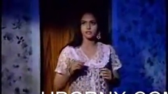 Fresh Indian Actress In Steamy Xxx Video