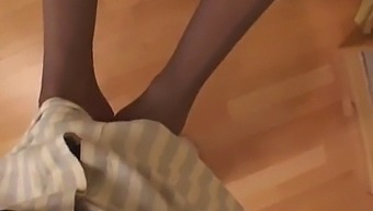 A Mature Housewife Performs Oral Sex And Receives A Mouthful Of Cum