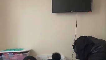 Unintentional Recording Of Ebony Pornstar'S Intimate Moment
